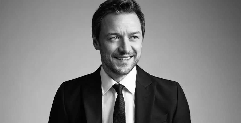 Black and white Image of James McAvoy